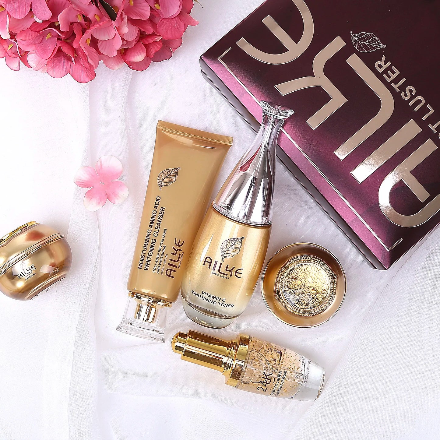 AILKE Whitening Moisturizing Facial Skin Care Set For Women